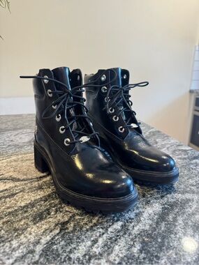 Timberland Black Lace-Up Chunky Lug Heel Boots